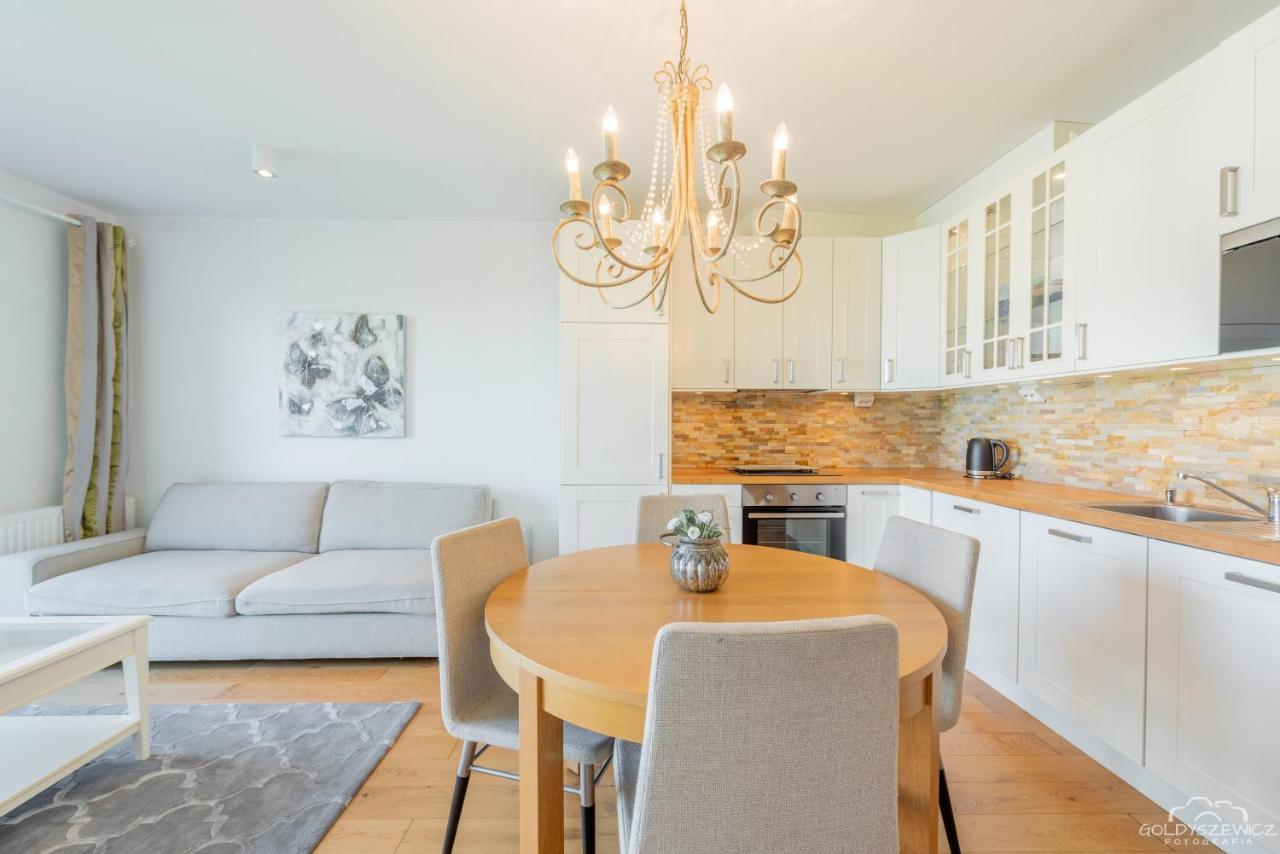Horyzont Apartamenty -Apartament Willa Karl- Blisko Centrum Kolobrzeg Ngoại thất bức ảnh